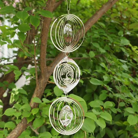 carillon a vent arbre de vie melodieux transparent dans jardin